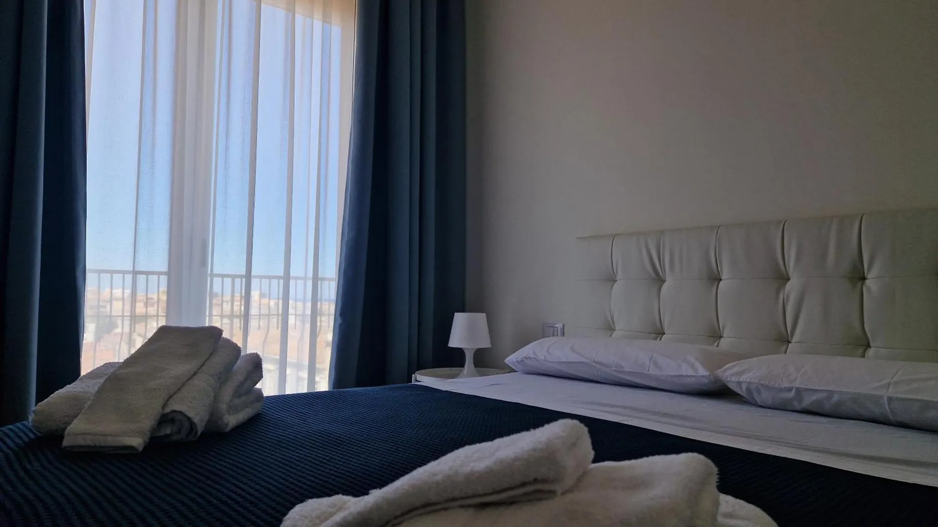 Orlando Rooms Katania 0*,  Włochy